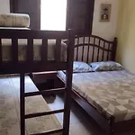 Casa No Rio Escuro